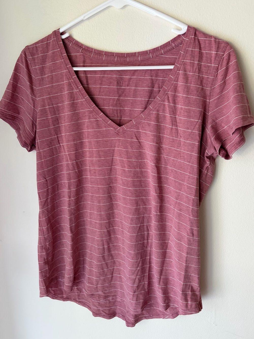 27. Size Medium LULULEMON Dark Pink Striped Super Soft V-Neck Tee